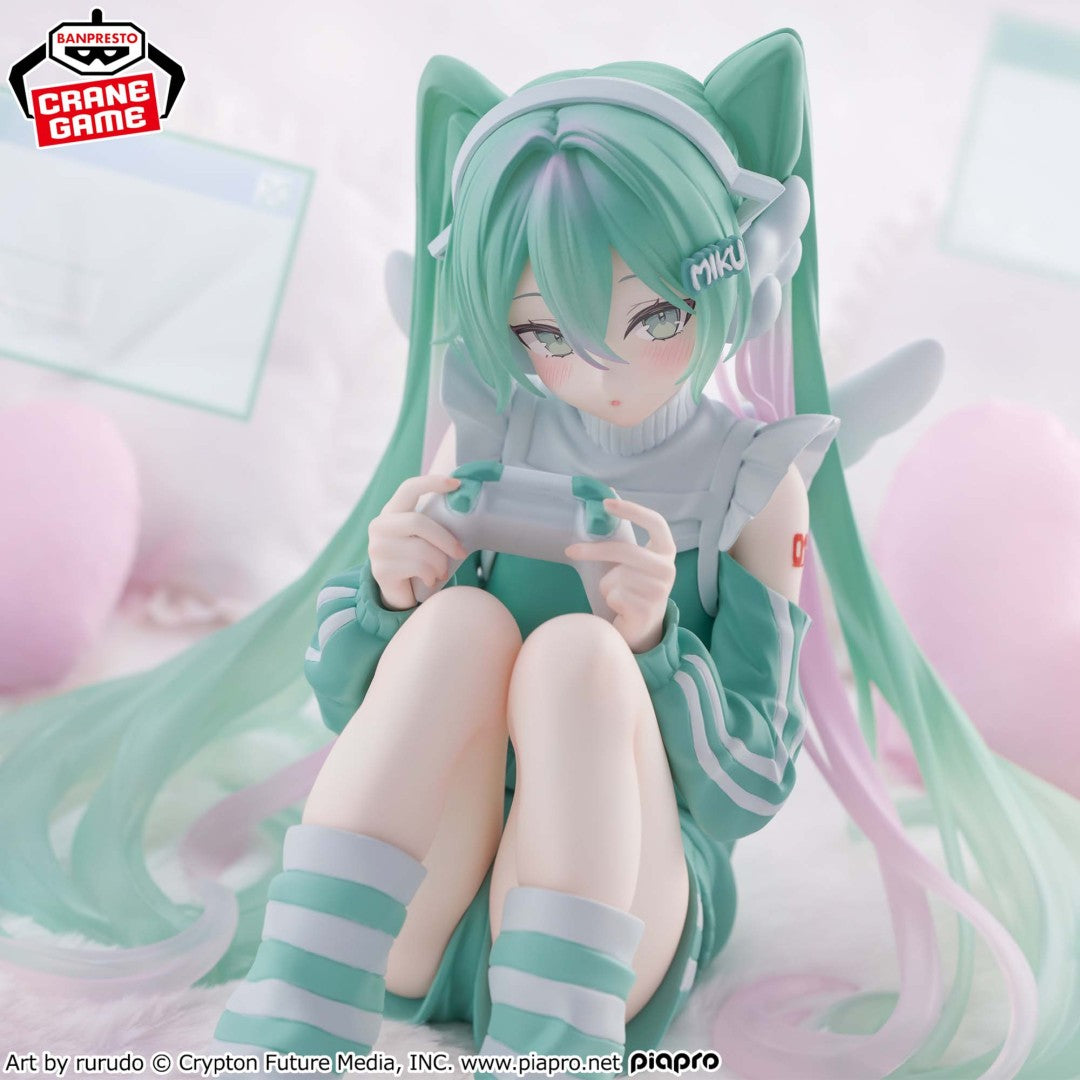 Banpresto Hatsune Miku Holiday Memories - Play Game